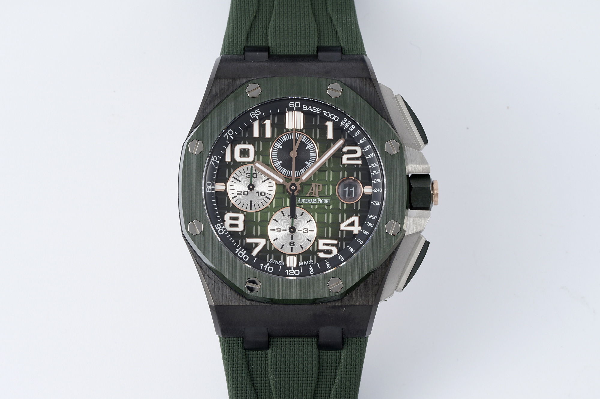 Audemars Piguet Royal Oak Offshore 44 mm, Green Ref. 26405CE.OO.A056CA.01