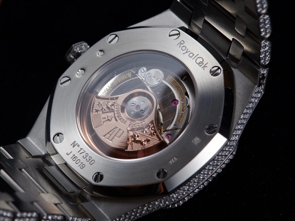 Audemars Piguet Royal Oak Selfwinding 41 mm, Steel/Gem Set Ref. 15400SR.OO.1220SR.01