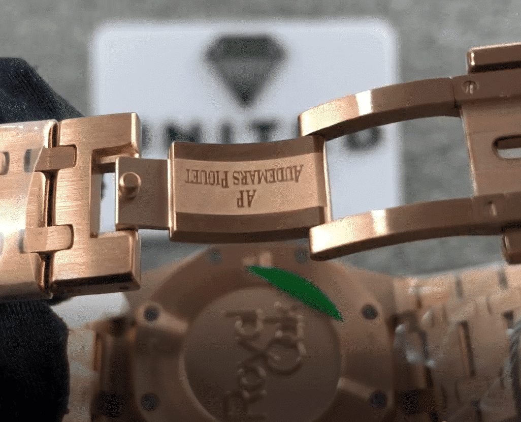 Audemars Piguet Royal Oak Chronograph 26331OR.OO.D821CR.01 Replica