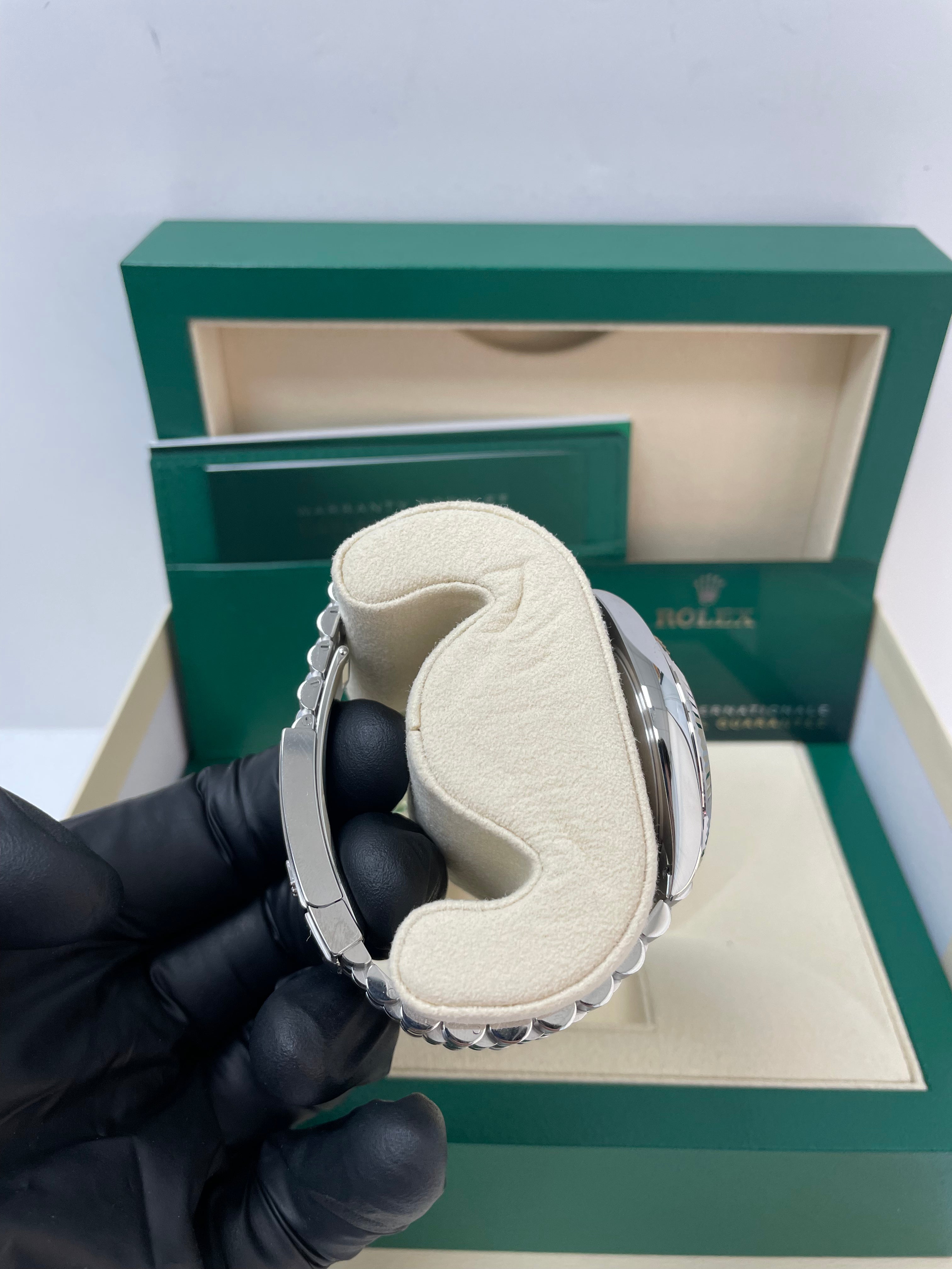 Rolex Datejust 41/ Two-Tone 18k White Gold & Steel/ Black Diamond Dial/ Fluted Bezel/ Jubilee Bracelet (Ref# 126334)