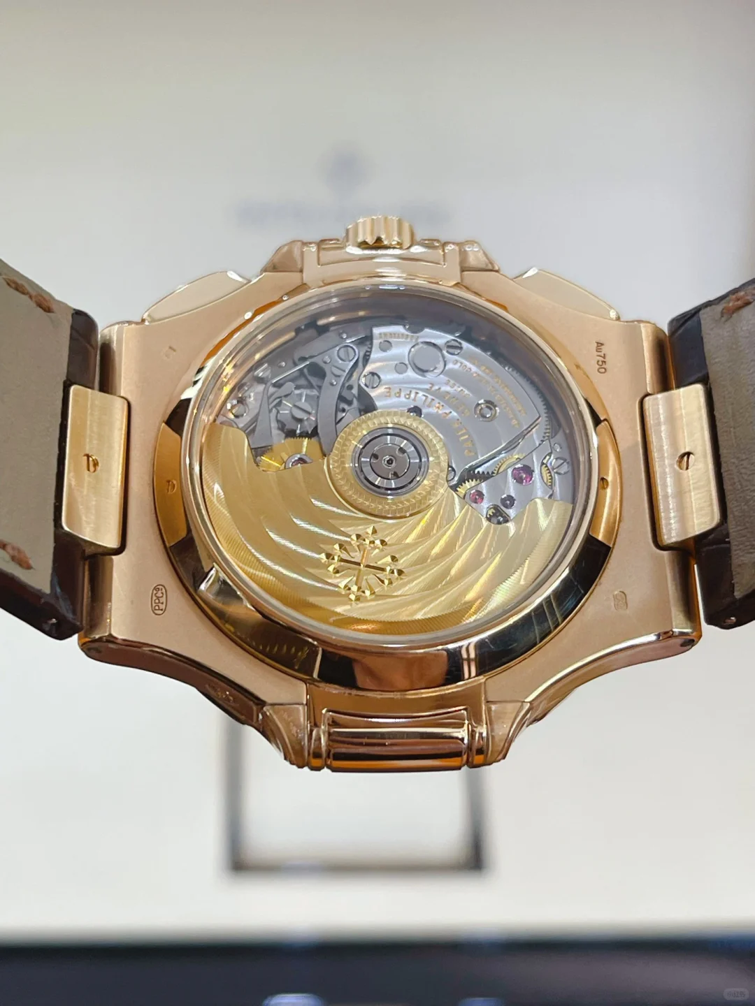 Patek Philippe Nautilus Rose 5980R Replica