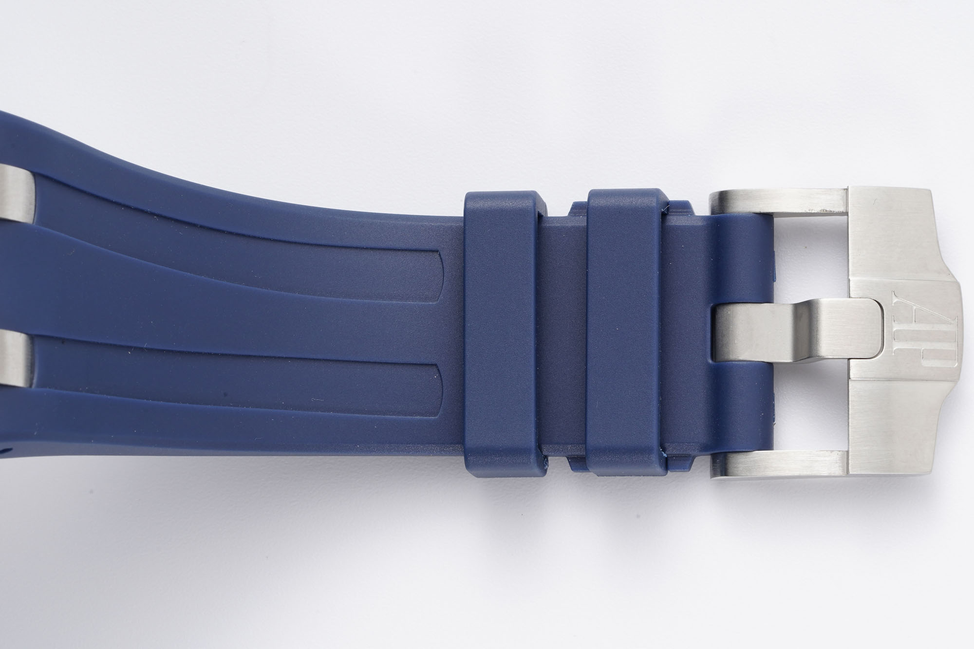 Audemars Piguet Royal Oak Offshore 42 mm, Blue Ref. 26470ST.OO.A027CA.01