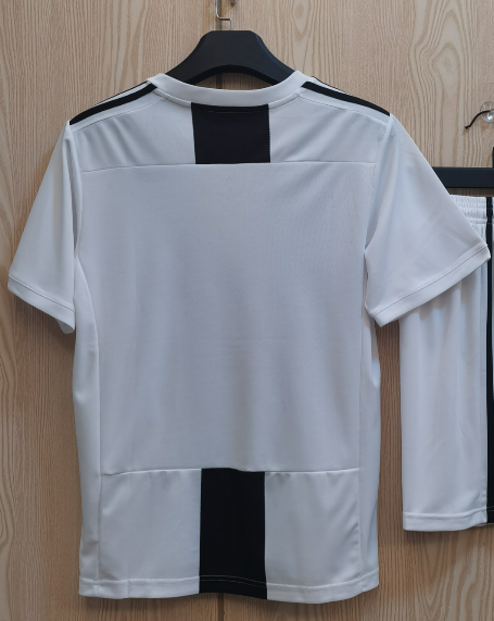Juventus Home Man Jersey 18/19 Tops