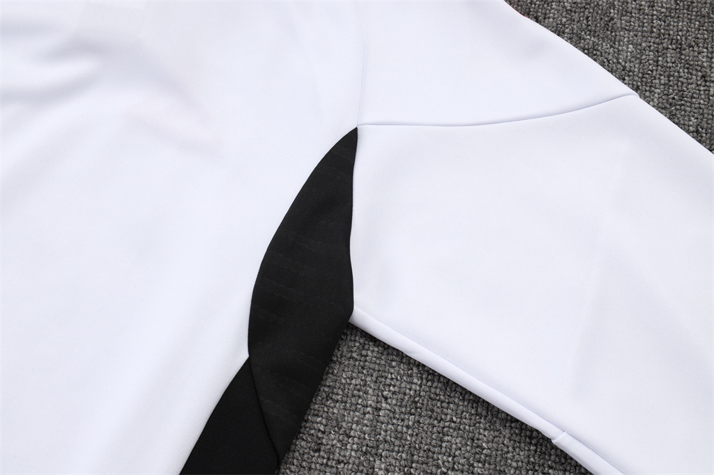 Liverpool Training Jacket 25/26