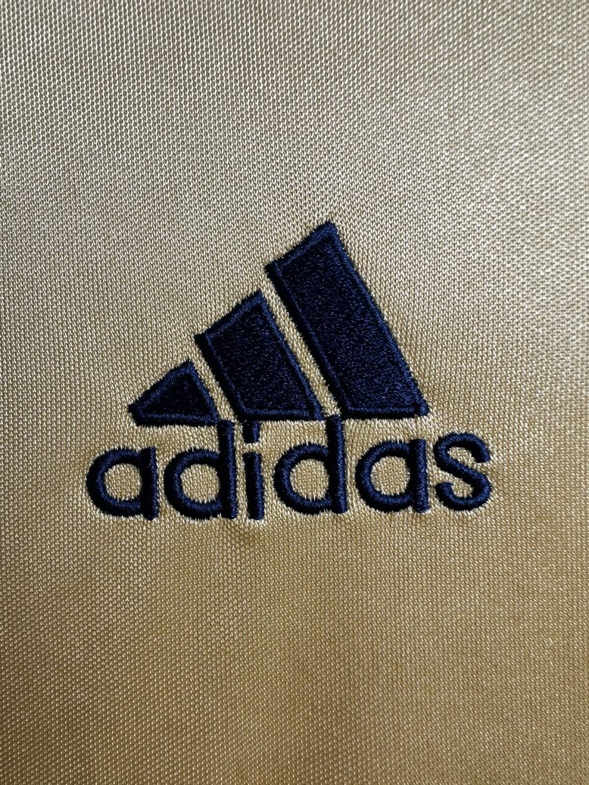 Bayern Munich Away Retro Jersey 2003/04