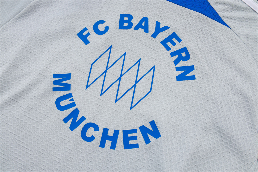 Bayern Munich Training Short sleeve Jersey 25/26