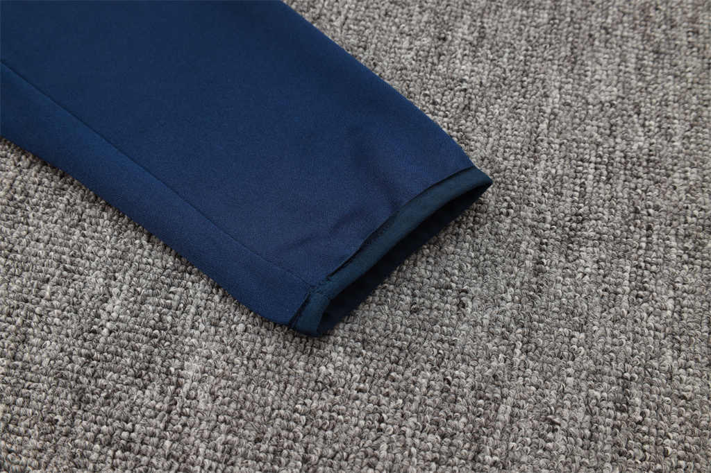 Manchester United Training Jacket 24/25