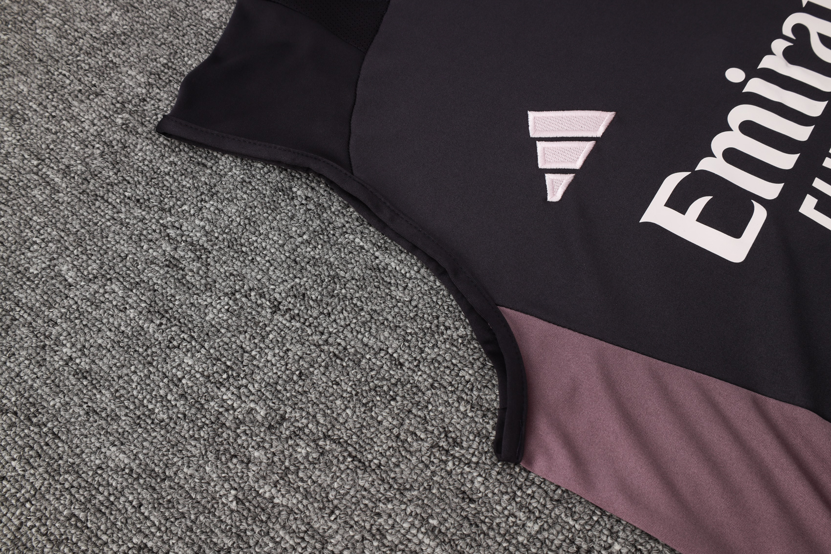 Arsenal Training Jersey 24/25