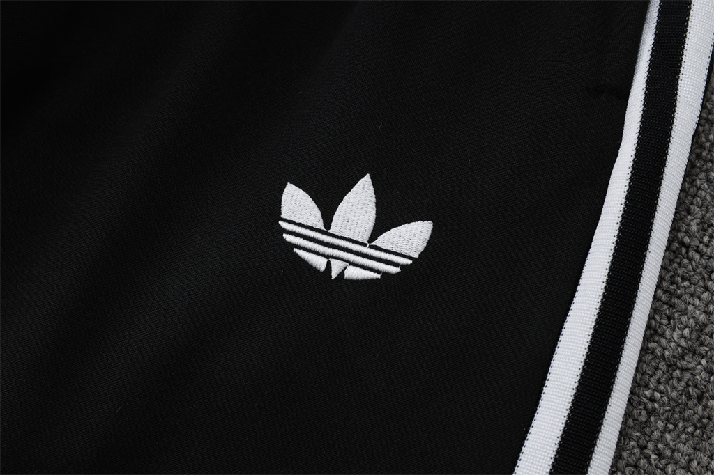 Manchester United Training Jacket 24/25