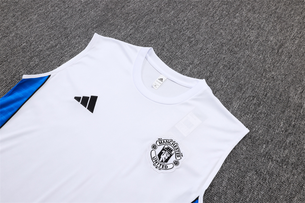 Manchester United Training Jersey 25/26