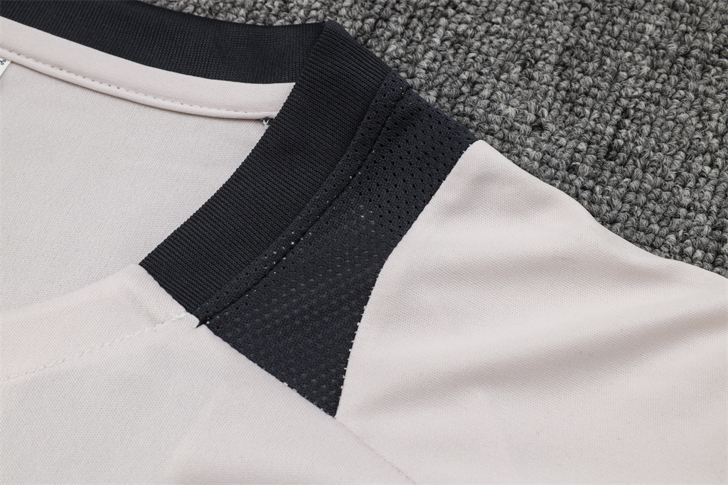 Real Madrid Training Jersey 24/25