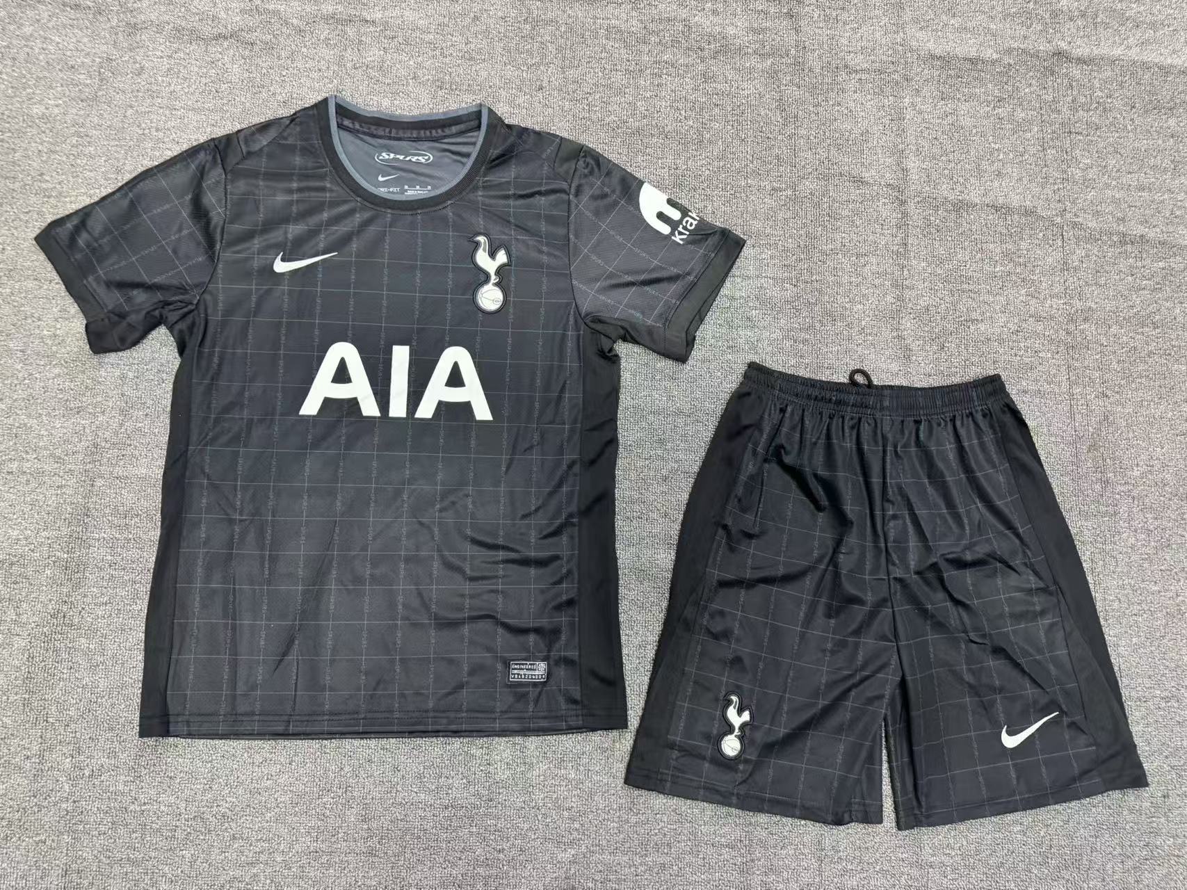 Tottenham Hotspur Away Kids Suit 25/26
