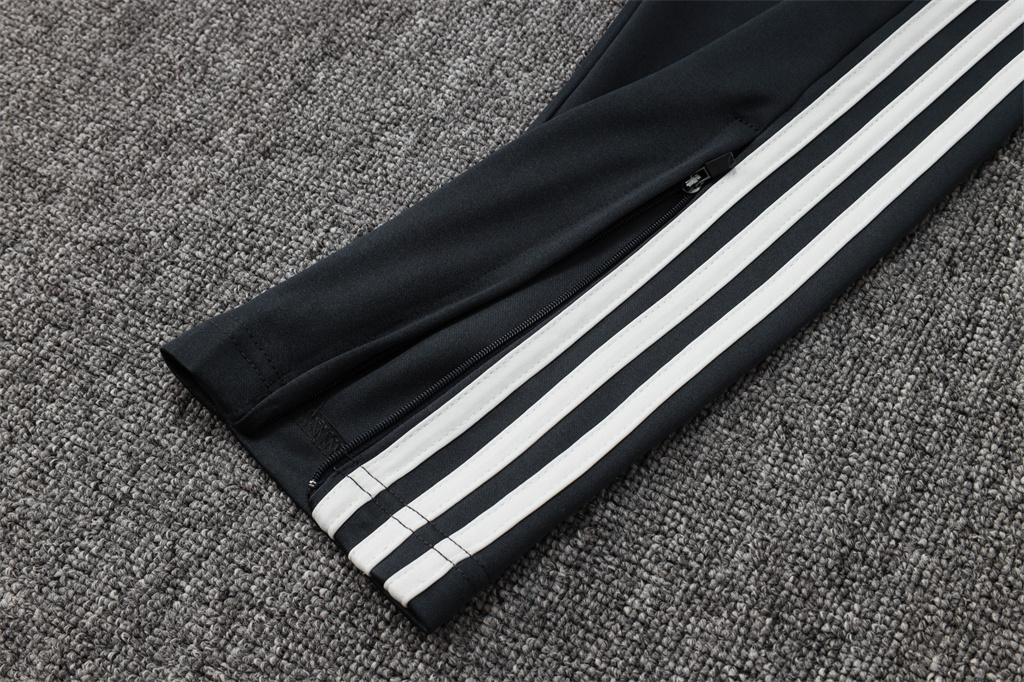 Juventus Training Pants 24/25