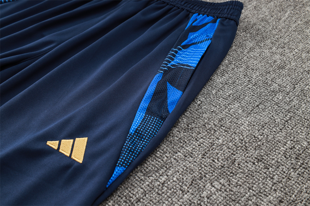 Italy Training Short sleeve Suit 24/25