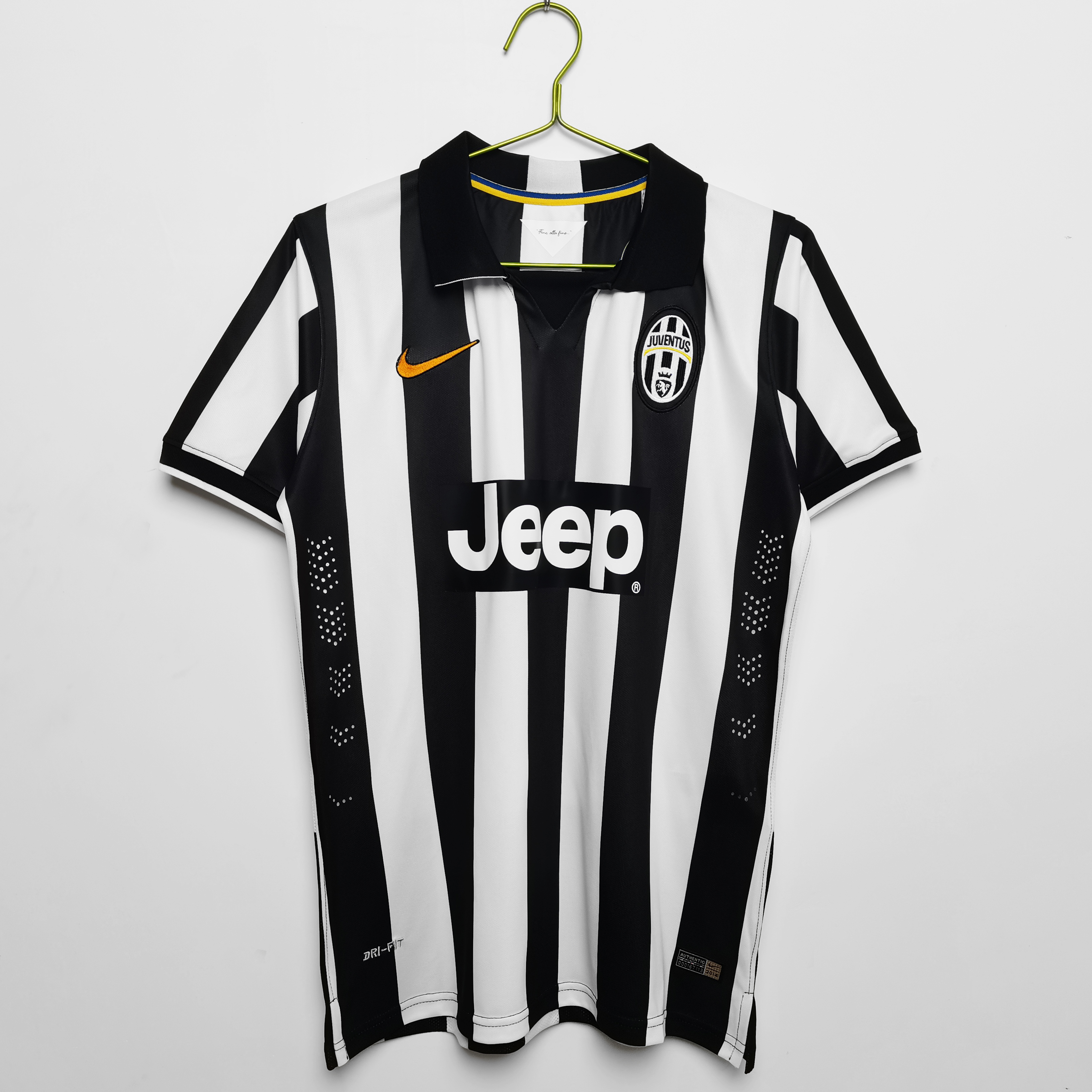 Juventus Home Retro Jersey 2014/15