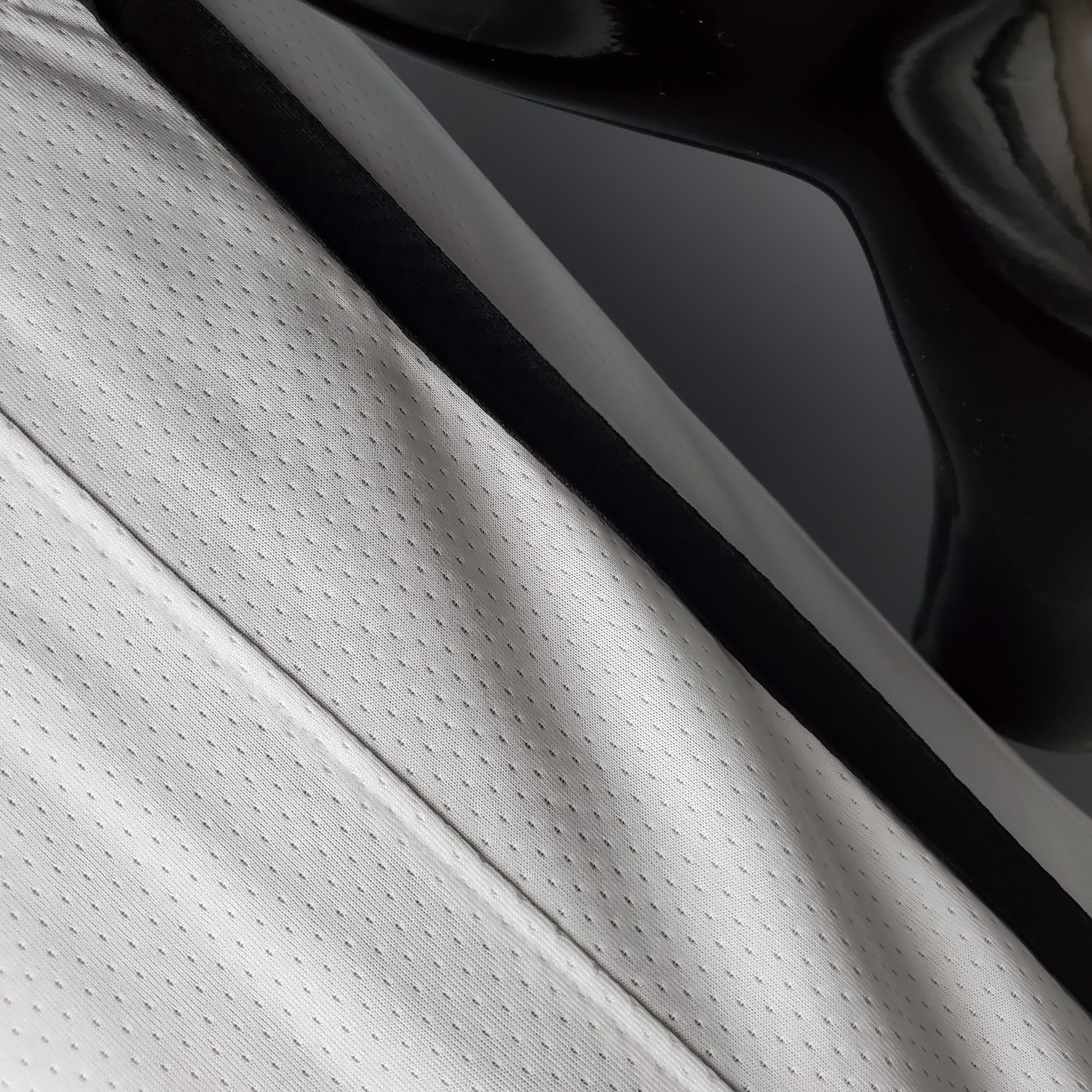 Kyrie Irving Brooklyn Nets 75th Anniversary Swingman Jersey White