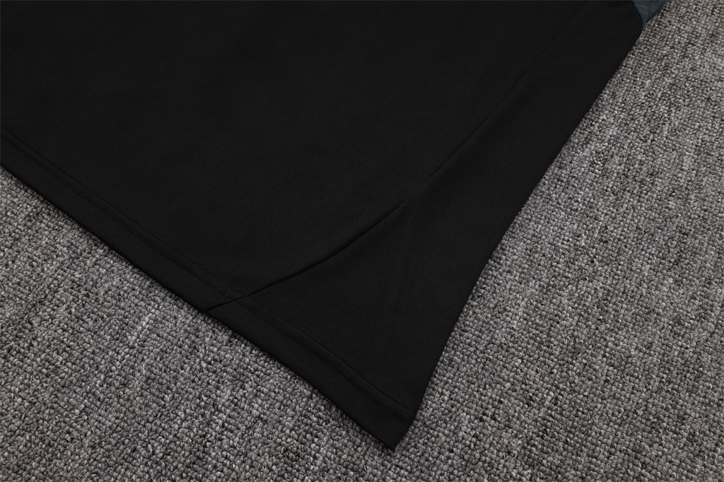 Juventus Training Jersey 25/26