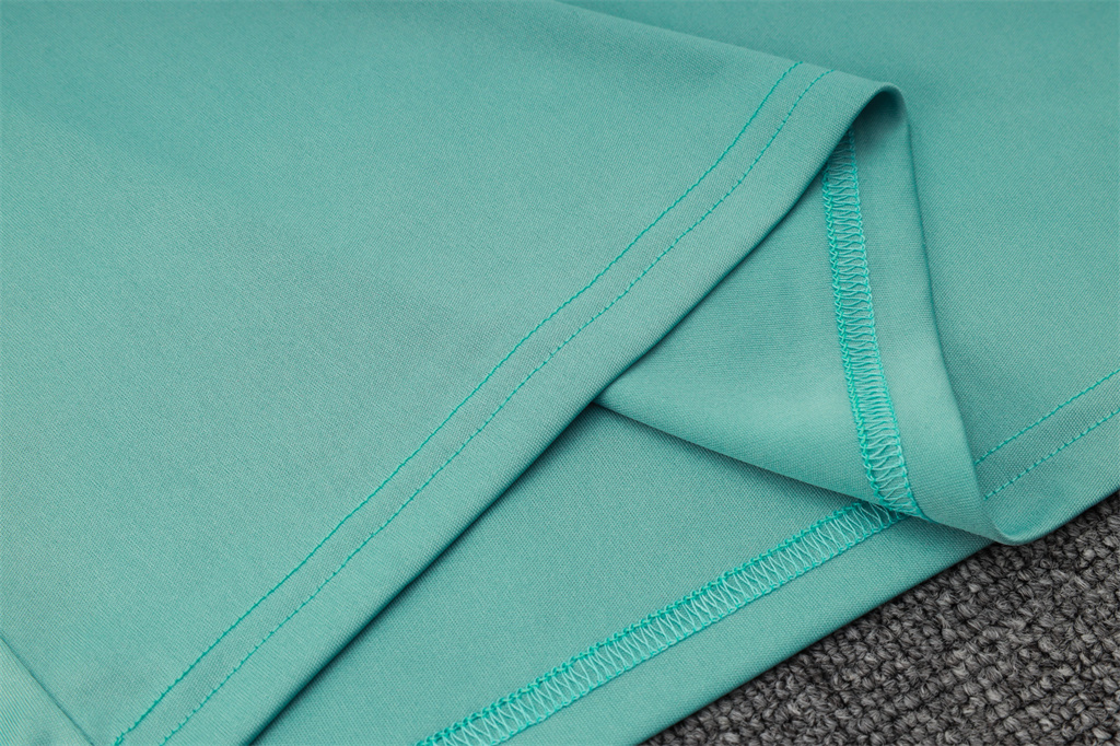 Liverpool Training Short sleeve Suit 24/25