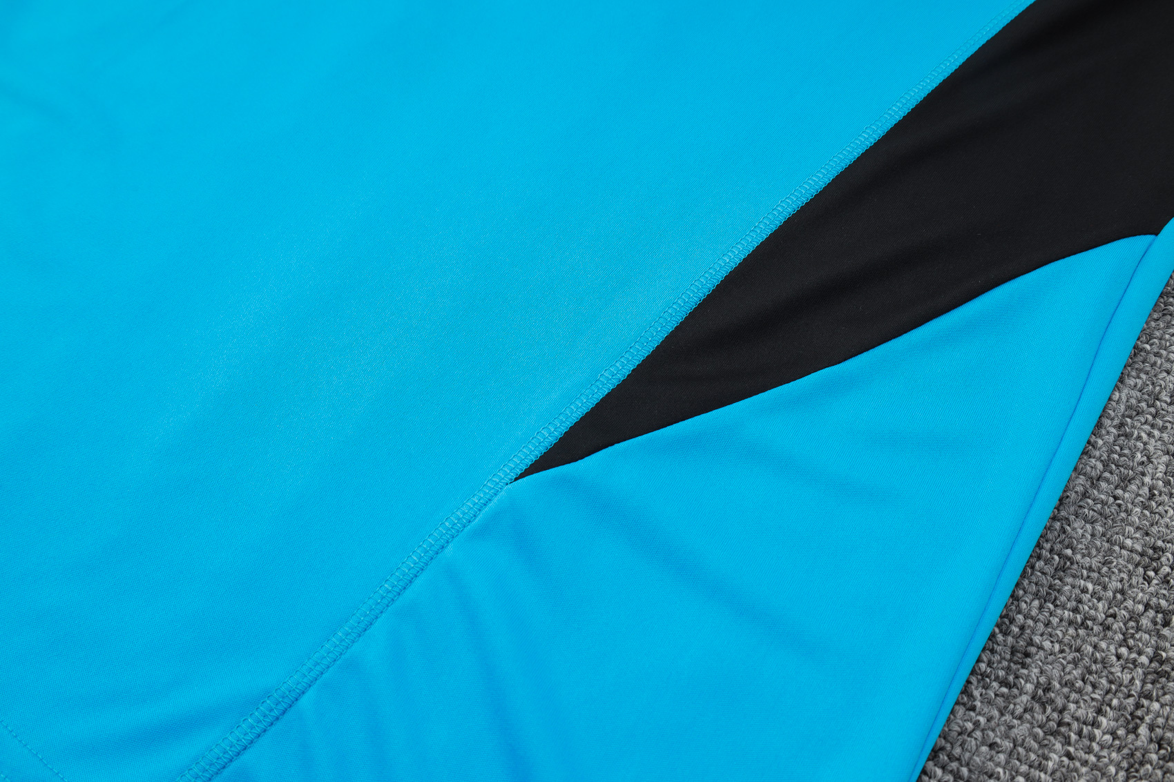 Arsenal Training Jersey 23/24