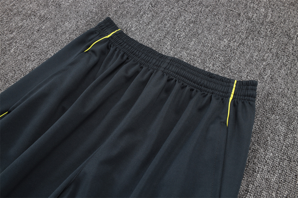 Real Madrid Training Pants 25/26