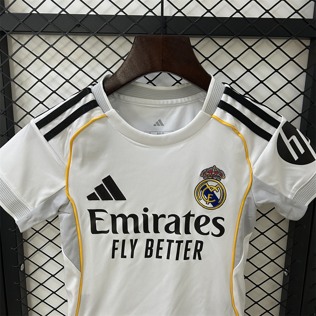 Real Madrid Home Modrić Limited Edition Kids Suit 25/26