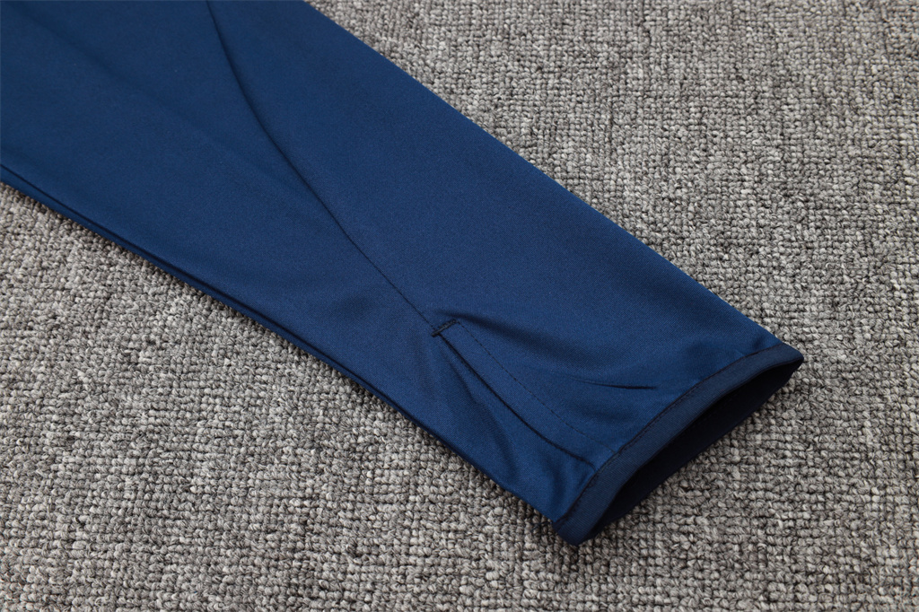 Manchester United Training Jersey Suit 24/25