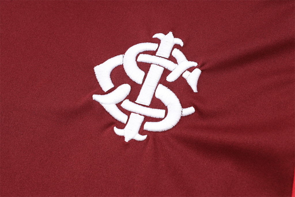 Internacional Training Short sleeve Suit 24/25