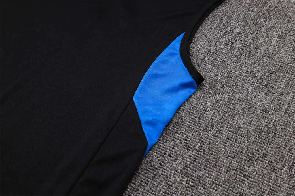 Manchester United Training Jersey 25/26