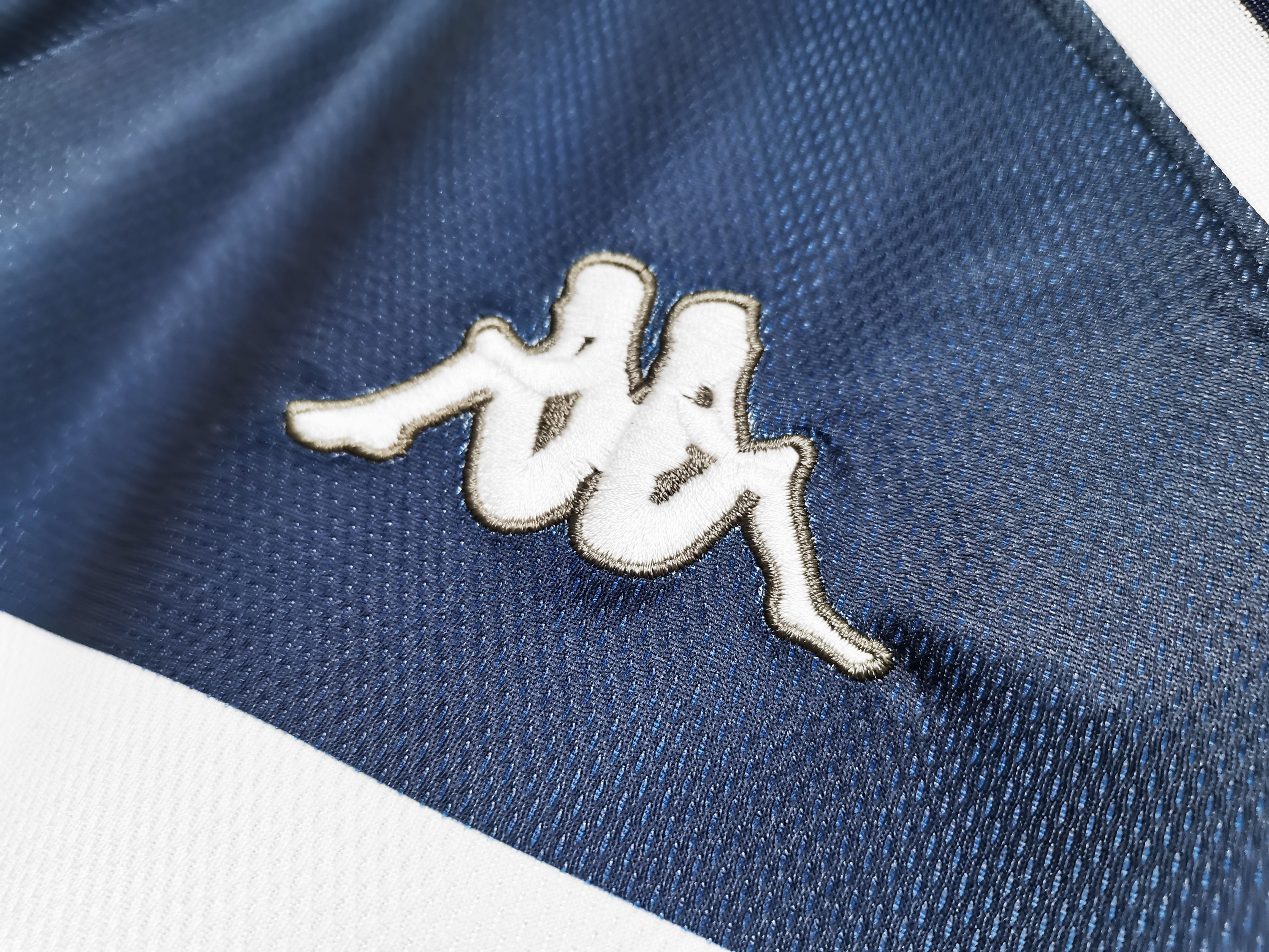 Manchester City Away Retro Jersey 97/98