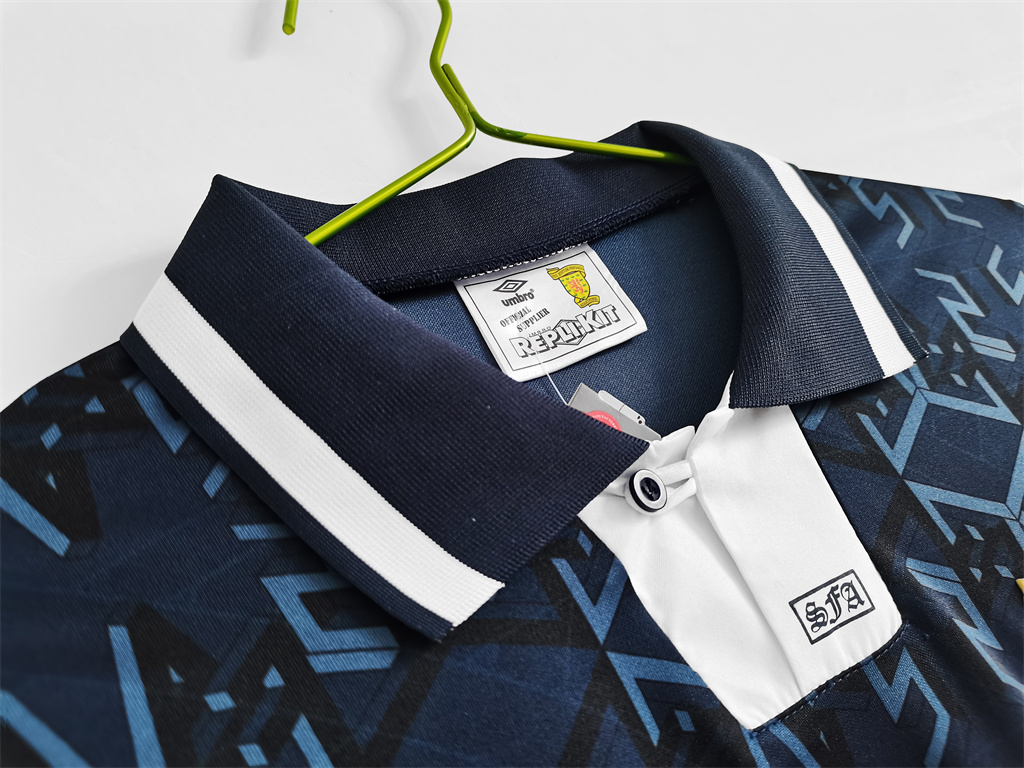 Scotland Retro Home Jersey 1992/93