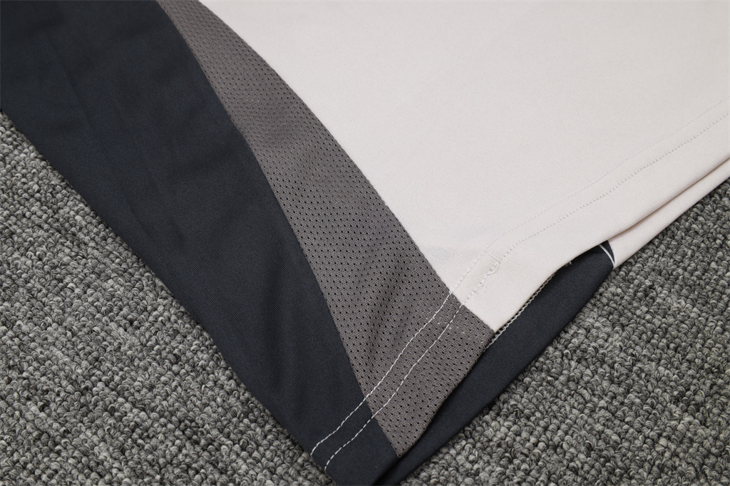 Real Madrid Training Jersey 24/25