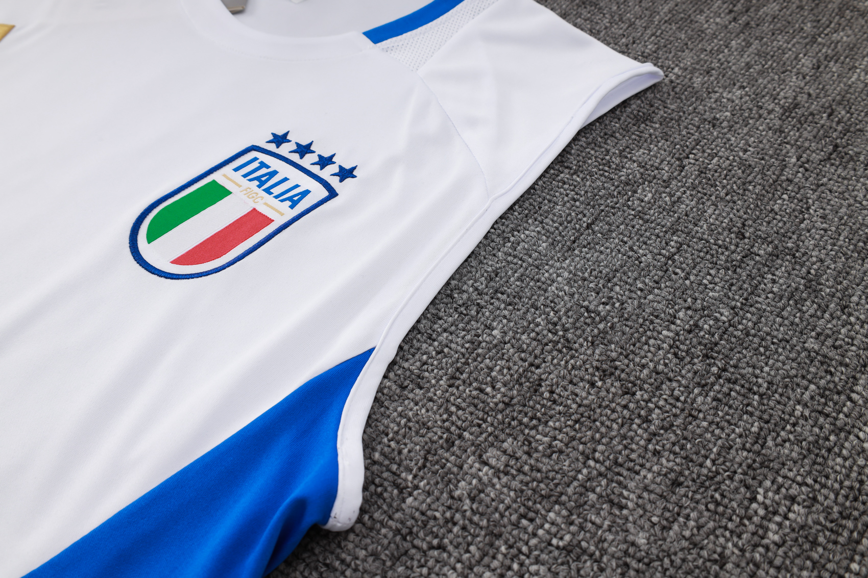 Italy Training Jersey 24/25