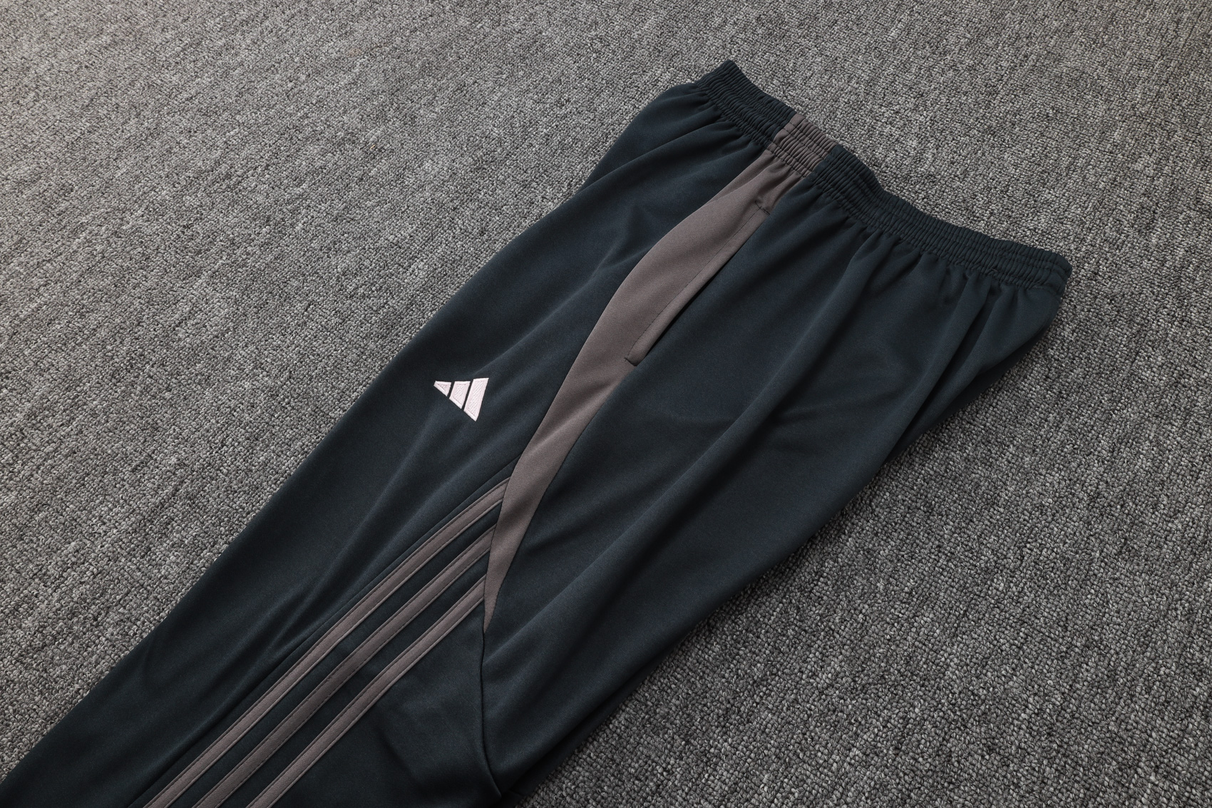 Real Madrid Training Suit 24/25