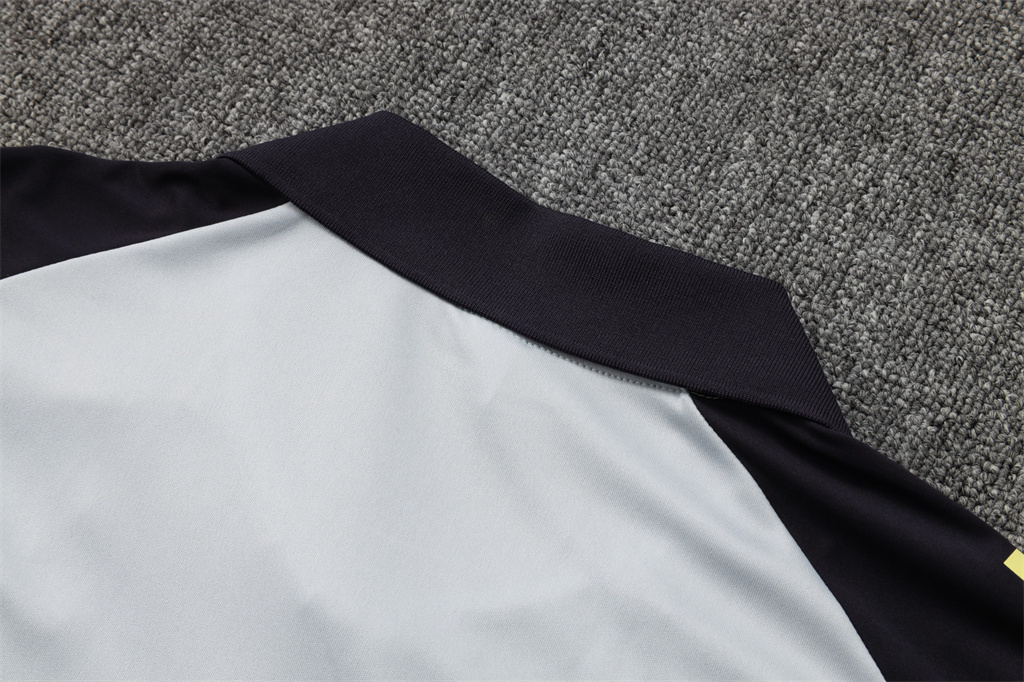 Juventus POLO Jersey 24/25