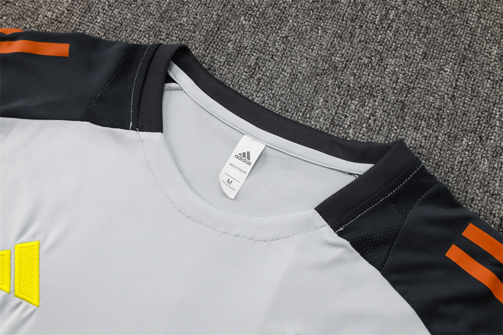 SL Benfica Training Short sleeve Suit 24/25