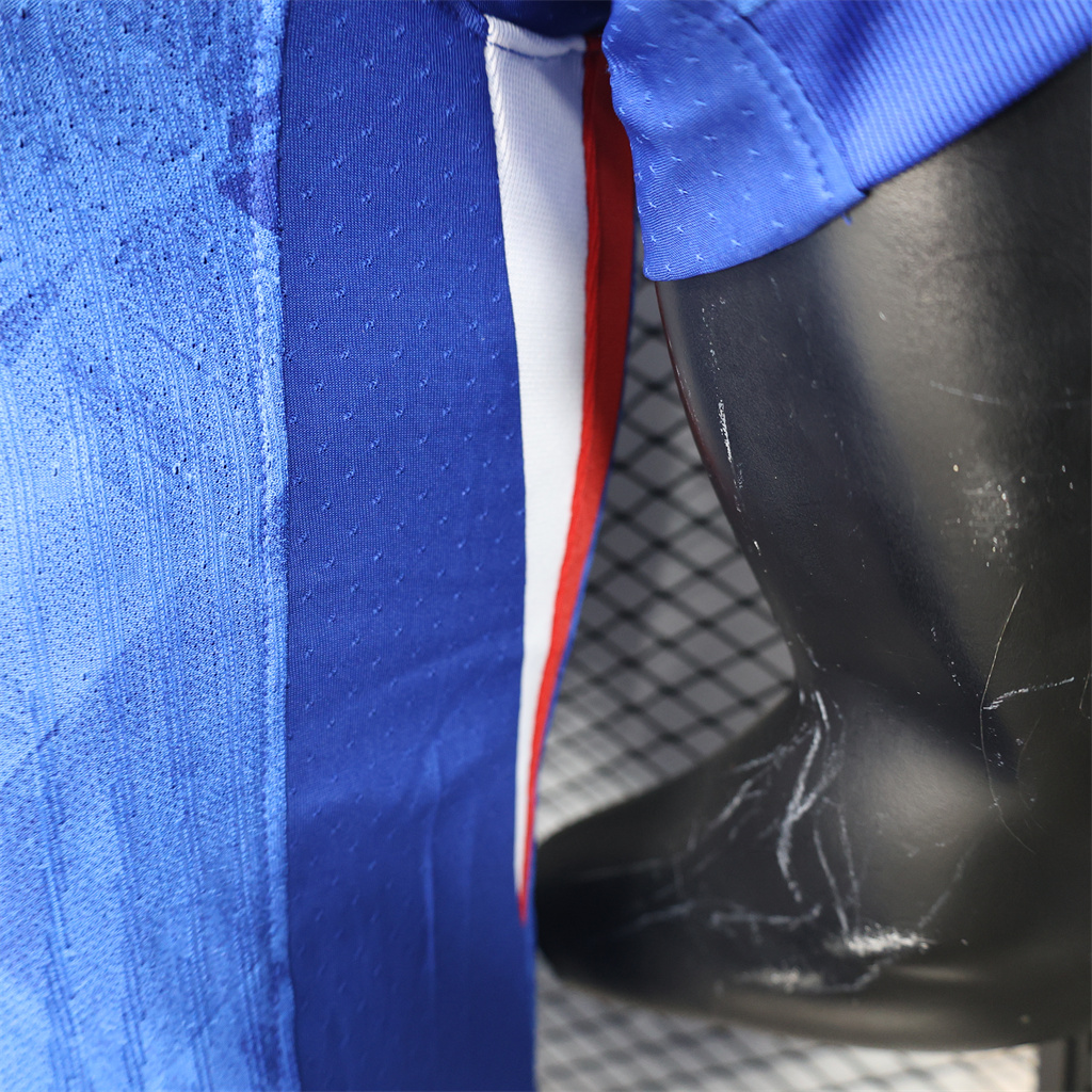 Chelsea Home Player Jersey 25/26