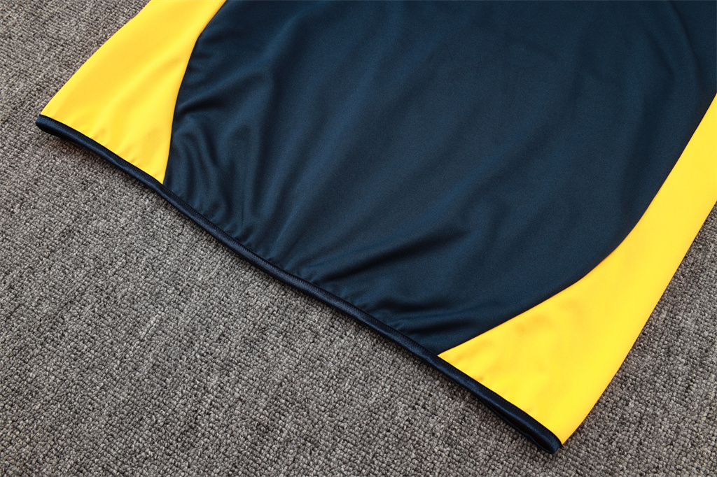 Real Madrid Kids Training Suit 24/25