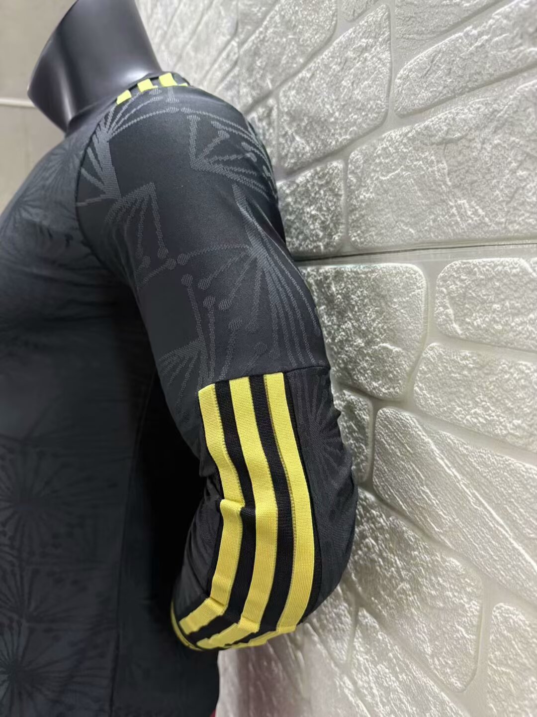 Mexico Gold Man Player Long Sleeve Jersey 25/26