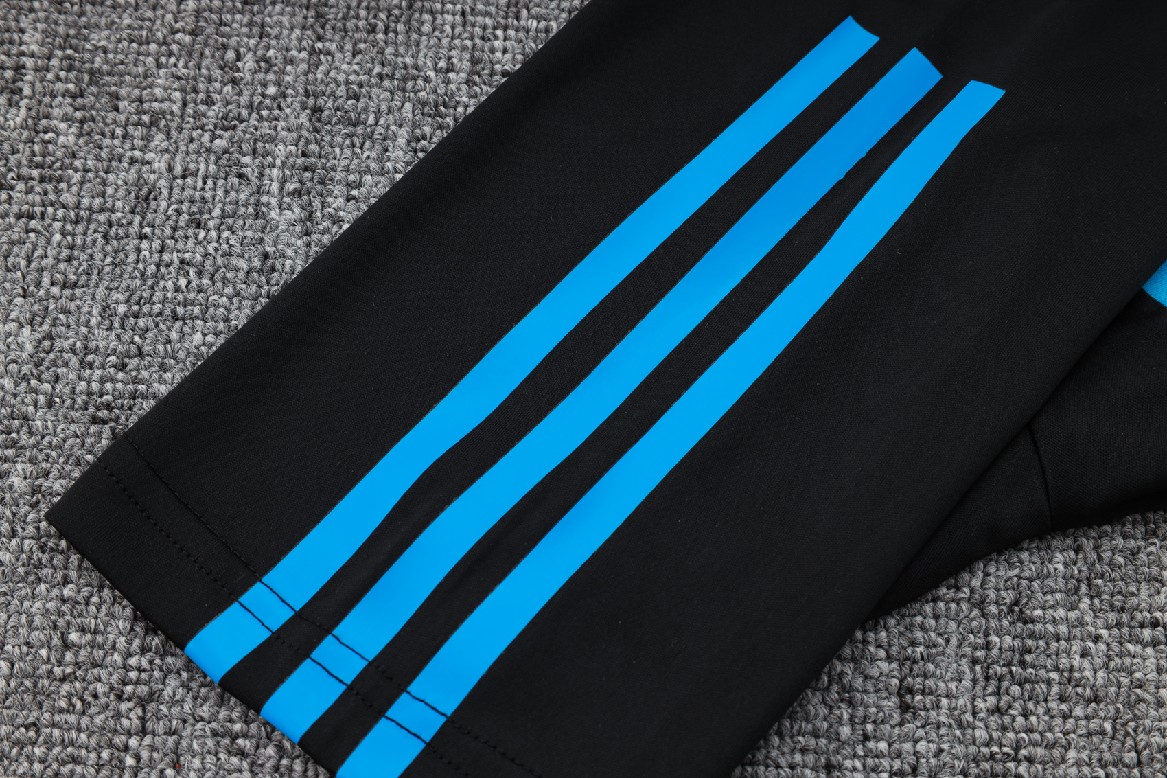 Arsenal Training Jersey 23/24