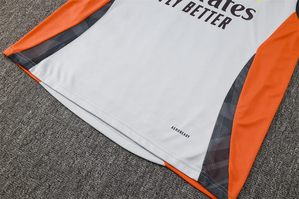 SL Benfica Training Jersey 24/25