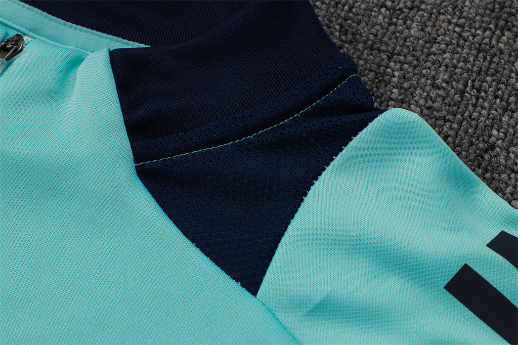 Manchester United Kids Training Suit 24/25