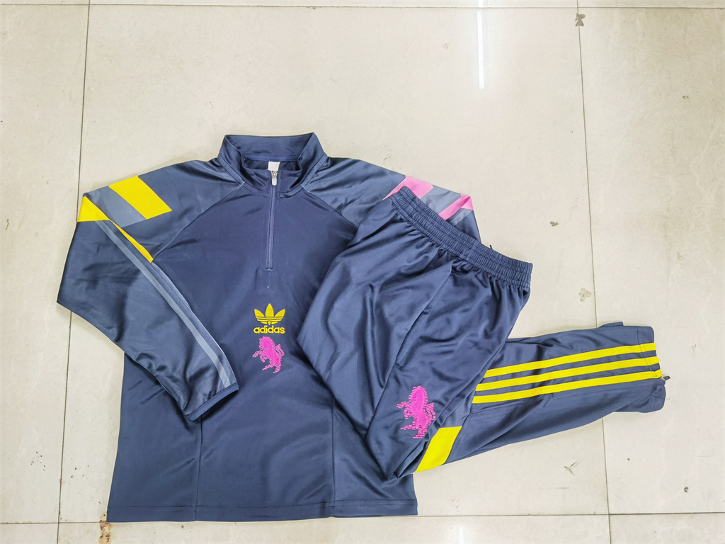 Juventus Kids Training Suit 24/25