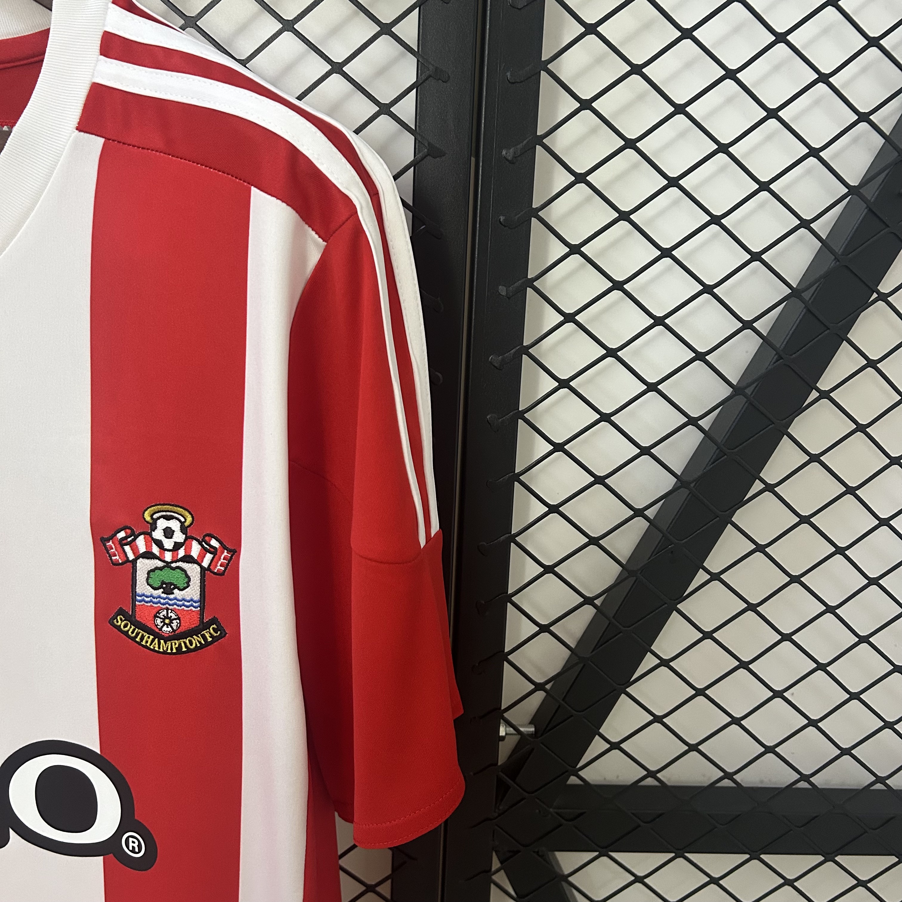 Southampton Home Retro Jersey 2015/16