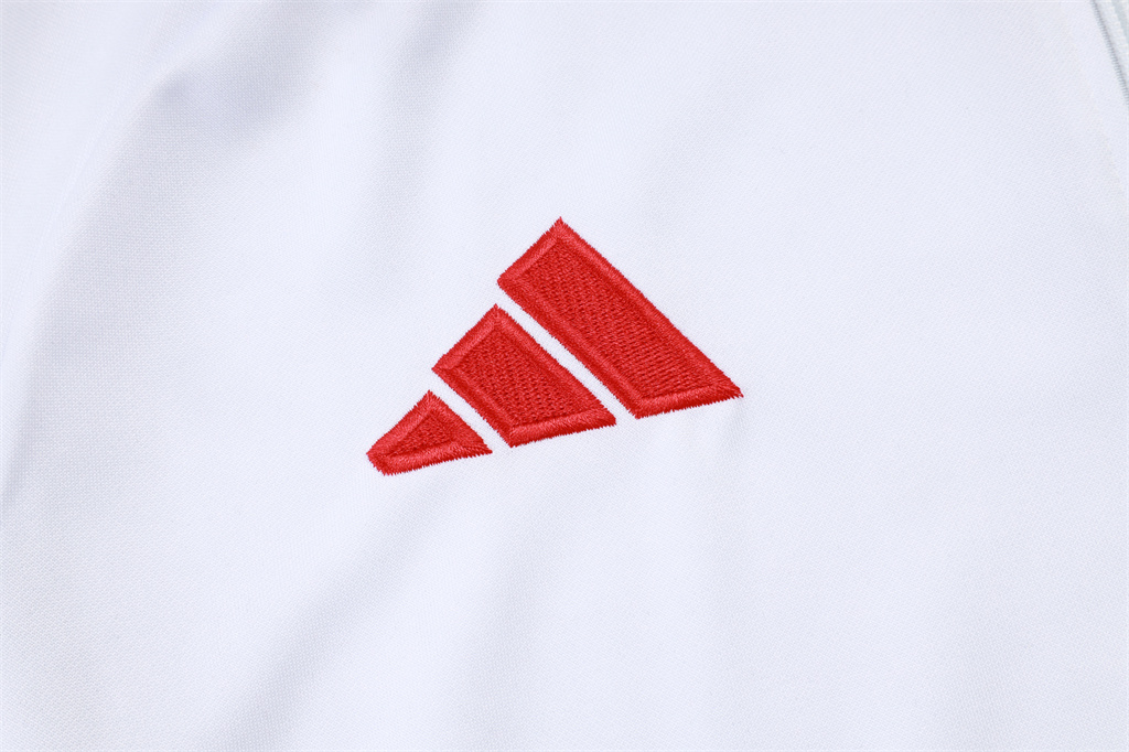 Liverpool Training Jacket 25/26