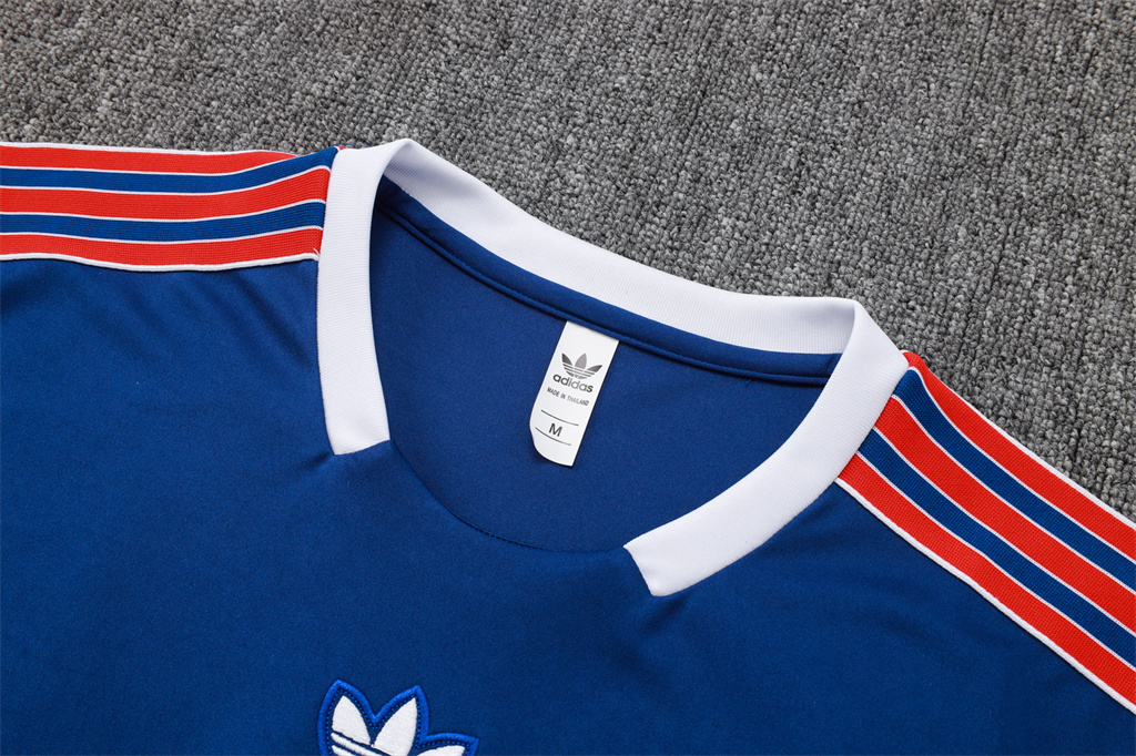 Arsenal Training Jersey 25/26