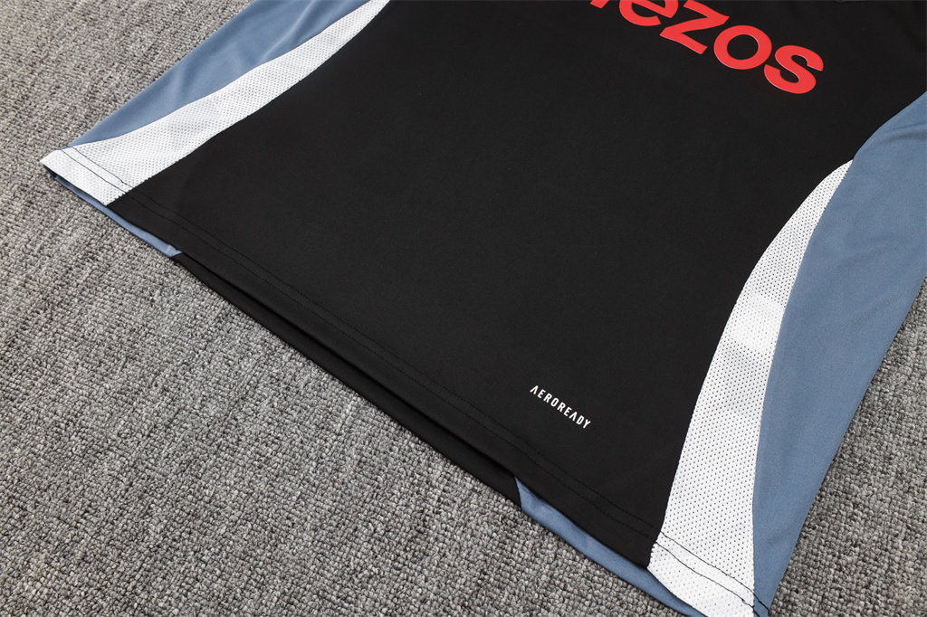 Manchester United Training Jersey 24/25