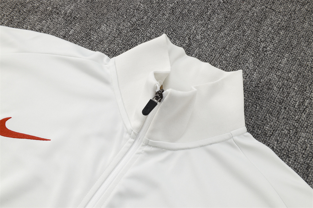 Liverpool Training Jacket 24/25