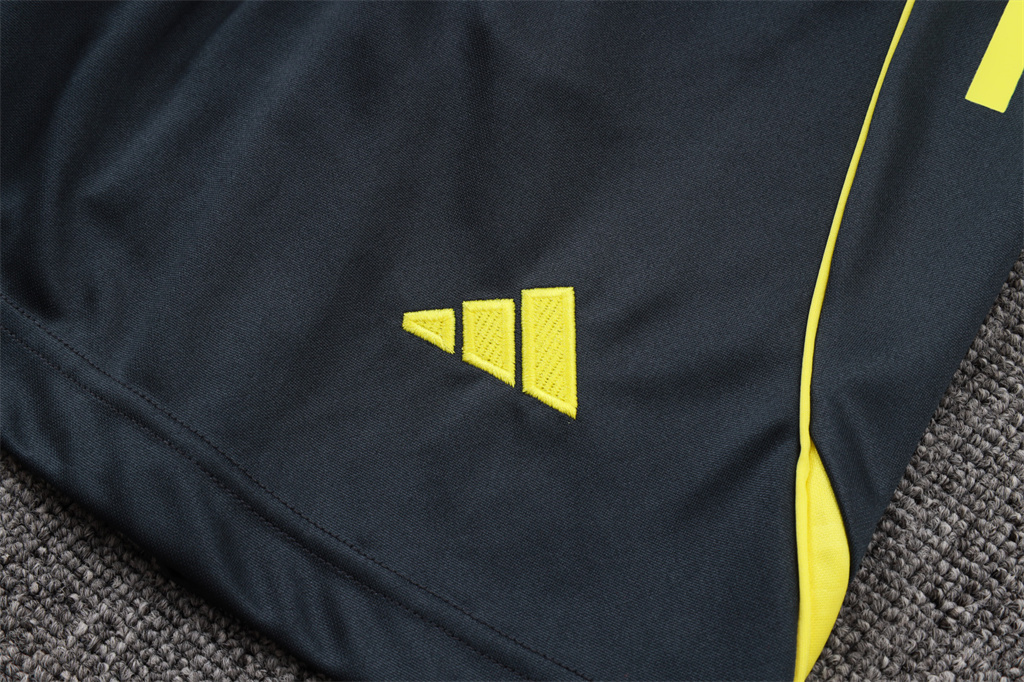 Real Madrid Training Jersey 25/26