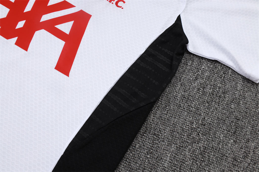 Liverpool Training Short sleeve Jersey 25/26