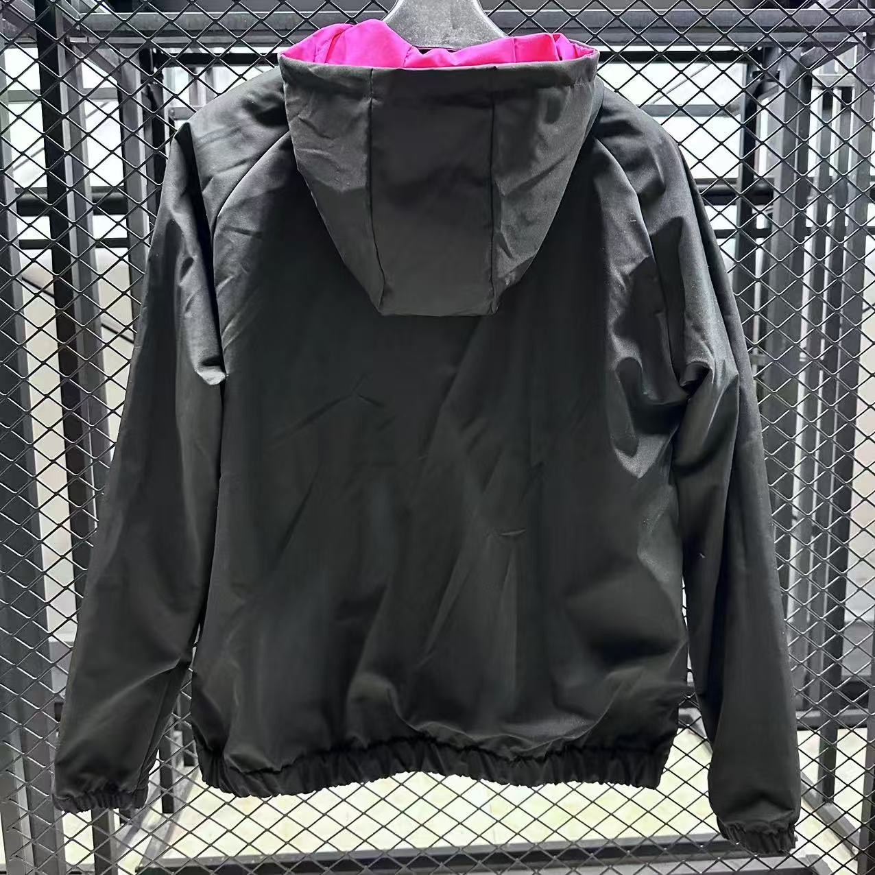 Chelsea Training Windbreaker 2025